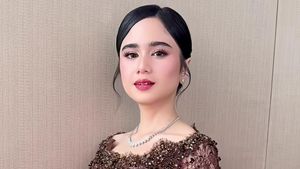 Visual Tissa Biani Berkebaya di Akad Nikah El Rumi dan Syifa Hadju