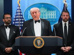 Muncul Usai Penembakan, Trump Bilang Presiden AS Pekerjaan Berbahaya