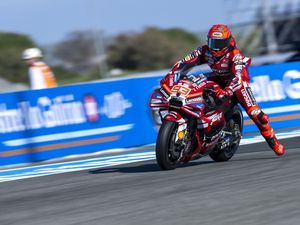 Saat Ini Marc Marquez Nggak Mampu Bersaing untuk Titel Juara