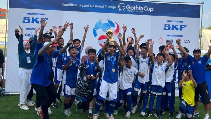 Akademi Persib Cimahi (APC) dan Puteri Tangsel City berhasil mewakli Indonesia di ajang Gothia Cup 2026. Hal itu didapatkan usai menang di Meet The World with SKF.