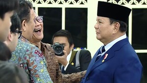 Cerita Rocky Gerung Prabowo Bercanda Ternyata Pak Rocky Masih Disiden