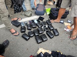 Bawa 16 Kg Sabu, 6 Pria Ditangkap di Bandara Mutiara Palu