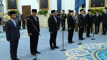 Jumhur Hidayat Resmi Dilantik Jadi Menteri LH, Hanif Faisol Wamenko Pangan