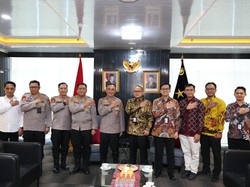 Dukung Pembangunan Nasional, Kapolda Sumsel Jamin Keamanan Infrastruktur PLN