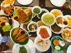 Video: Ini Template Nasi Padang ala Turis Malaysia