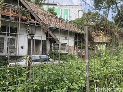 Pintu yang Belum Dibuka Lebar untuk Penyewa Rumah Viral Terbengkalai