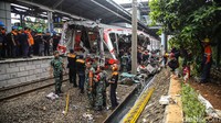 Anak Cerita Proses Panjang Evakuasi Ibu Terjebak KRL Ditabrak KA Argo Bromo