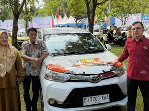 Mobil Andalan Hati Melayani Jangkau Pelayanan Kesehatan di Rongkong Luwu Utara