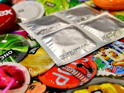 Harga Kondom Akan Melonjak Akibat Perang AS-Israel dengan Iran