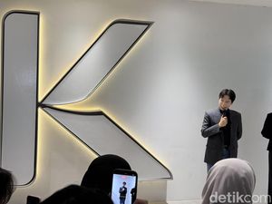 Strategi Bertahan, Alasan Hartono Gan Garap Koleksi Busana Siap Pakai