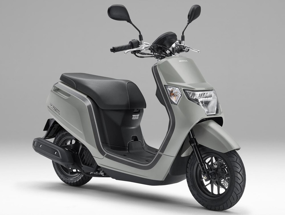 Honda Dunk Skutik Paling Irit