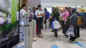 Imbas Kecelakaan Bekasi, Sejumlah KA dari Gambir Alami Keterlambatan