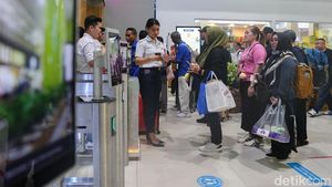 Imbas Kecelakaan Bekasi, Sejumlah KA dari Gambir Alami Keterlambatan