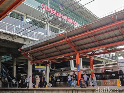 Imbas Kecelakaan, KRL ke Cikarang Berakhir di Bekasi