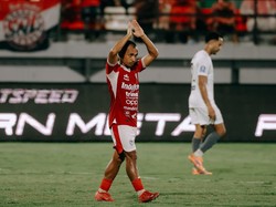 Tak Ada Selebrasi Kala Irfan Jaya Bobol Gawang PSM Makassar