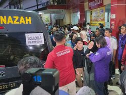 Cerita Pilu Korban KRL Ditabrak KA Argo Bromo di Bekasi