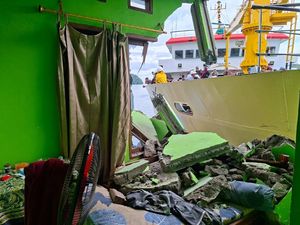 Kronologi KM Sabuk Nusantara 106 Tabrak Penginapan di Maluku Tengah