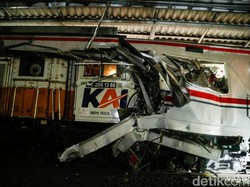 Video: Daftar 15 Korban Tewas Tabrakan Kereta di Stasiun Bekasi Timur