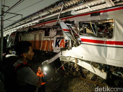 Kondisi Terkini Dua Kereta Tabrakan di Bekasi