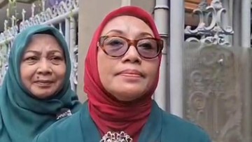 Menteri PPPA Melayat ke Rumah Korban Tabrakan Kereta Bekasi di Kemayoran