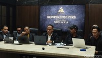 NDX AKA Buka Suara soal Polemik Ajakan Refund Tiket Gelombang Cinta Fest