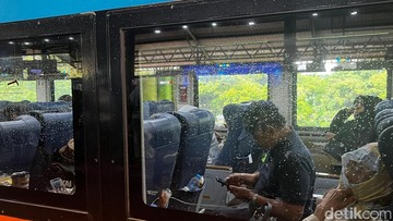 Cerita Penumpang Kereta, Setia Menunggu Meski Delay Gegara Kecelakaan Bekasi