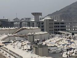 Permudah Mobilitas Jemaah Haji 2026, Saudi Sediakan 74 Eskalator di Mina