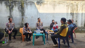 Polrestabes Palembang Gelar Aksi Bersih dan Serap Aspirasi Warga