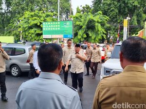 Prabowo Setujui Flyover di Bekasi Timur Cegah Kecelakaan Kereta Terulang