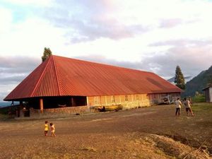 Tidur di India, Masak di Myanmar: Rumah Ini Bikin Netizen Melongo!