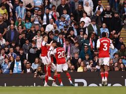 Karena Arsenal Tak Mau Lagi Jadi Tim Nyaris Juara