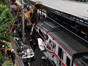 Video: Korban Meninggal dalam Tabrakan Kereta di Bekasi Jadi 16 Orang