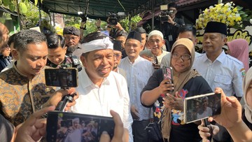 KDM Minta Polsek Tindak Ormas yang Kuasai Palang Pintu Lintasan KA