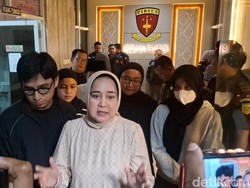 Canda Istri Eks Gubernur Lampung Arinal:  Ingin Gadai Jam Tangan Suami