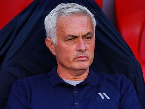Real Madrid Mau Pulangkan Jose Mourinho
