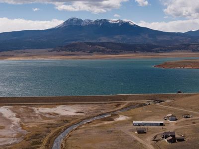 Kekeringan Memaksa Pengosongan Reservoir di Colorado