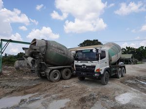 Kejati Sumsel Sita 14 Truk-1 Ekskavator Terkait Dugaan Tipikor Distribusi Semen