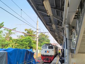 Kondisi Terkini Stasiun Bekasi Timur Usai Tabrakan KA, 2 Jalur Sudah Dilintasi