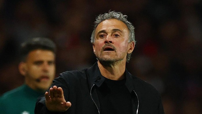 Soccer Football - UEFA Champions League - Semi Final - First Leg - Paris St Germain v Bayern Munich - Parc des Princes, Paris, France - April 28, 2026 Paris St Germain coach Luis Enrique REUTERS/Sarah Meyssonnier