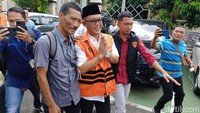 Eks Bupati Lampung Tengah Ardito Wijaya Jalani Sidang Perdana