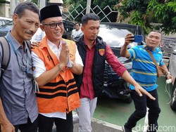 Eks Bupati Lampung Tengah Ardito Wijaya Jalani Sidang Perdana