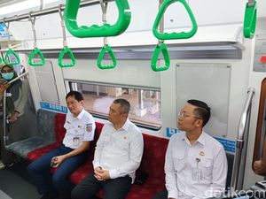 Menhub Tolak Usulan Gerbong Wanita di Tengah KRL, Ungkap Alasan Tetap di Ujung