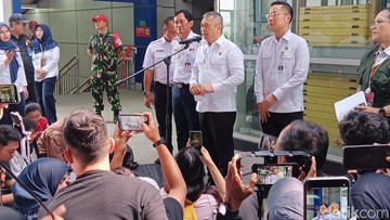 Kecelakaan Kereta di Bekasi, Menhub Jawab Wacana Proyek Double-double Track