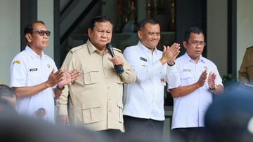 Didampingi Luthfi, Prabowo Tinjau MBG &amp; Revitalisasi Sekolah di Cilacap