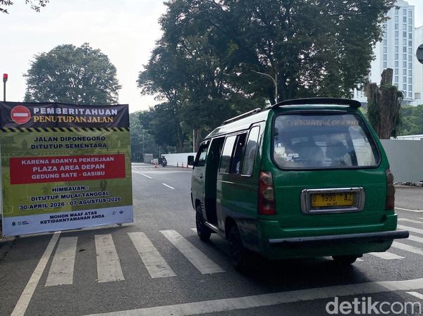Jalan Diponegoro Ditutup Sementara gegara Proyek Gedung Sate-Gasibu