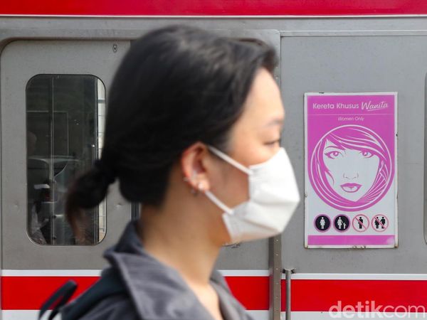 Ramai Disorot, Usulan Gerbong Wanita KRL Dipindah Jadi Polemik