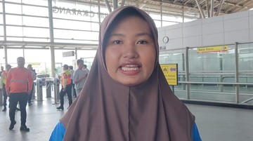 Rizuka Pengguna KRL Kini Pilih Naik Gerbong Tengah Buntut Kecelakaan Kereta