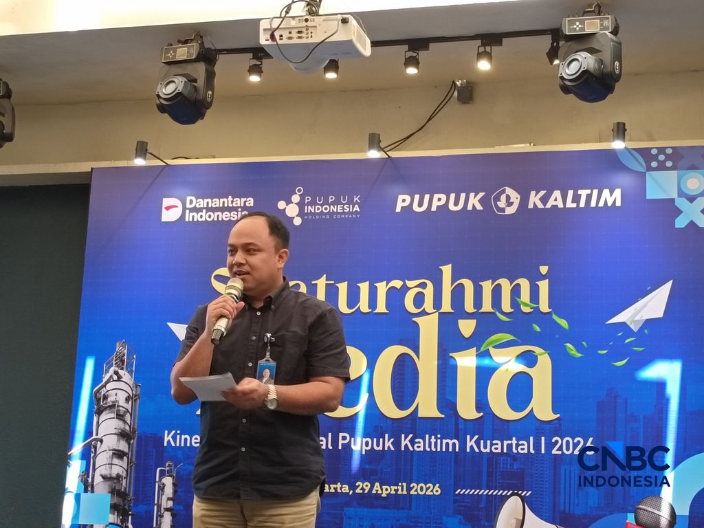 Sekretaris Perusahaan PT. Pupuk Kaltim, Anggono Wijaya dalam aktivitas Silaturahmi Media di Jakarta, Rabu (29/4/2026). (CNBC Indonesia/Martyasari Rizky)