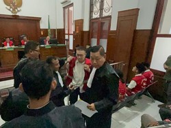 Sidang Eksepsi Pengusiran Nenek Elina, Samuel Sebut Dakwaan JPU Tak Jelas