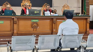 Gibran Huzaifah Eks Bos eFishery Divonis 9 Tahun Penjara